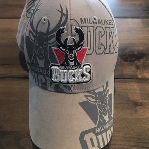 Adidas Bucks Hat Flex Fit